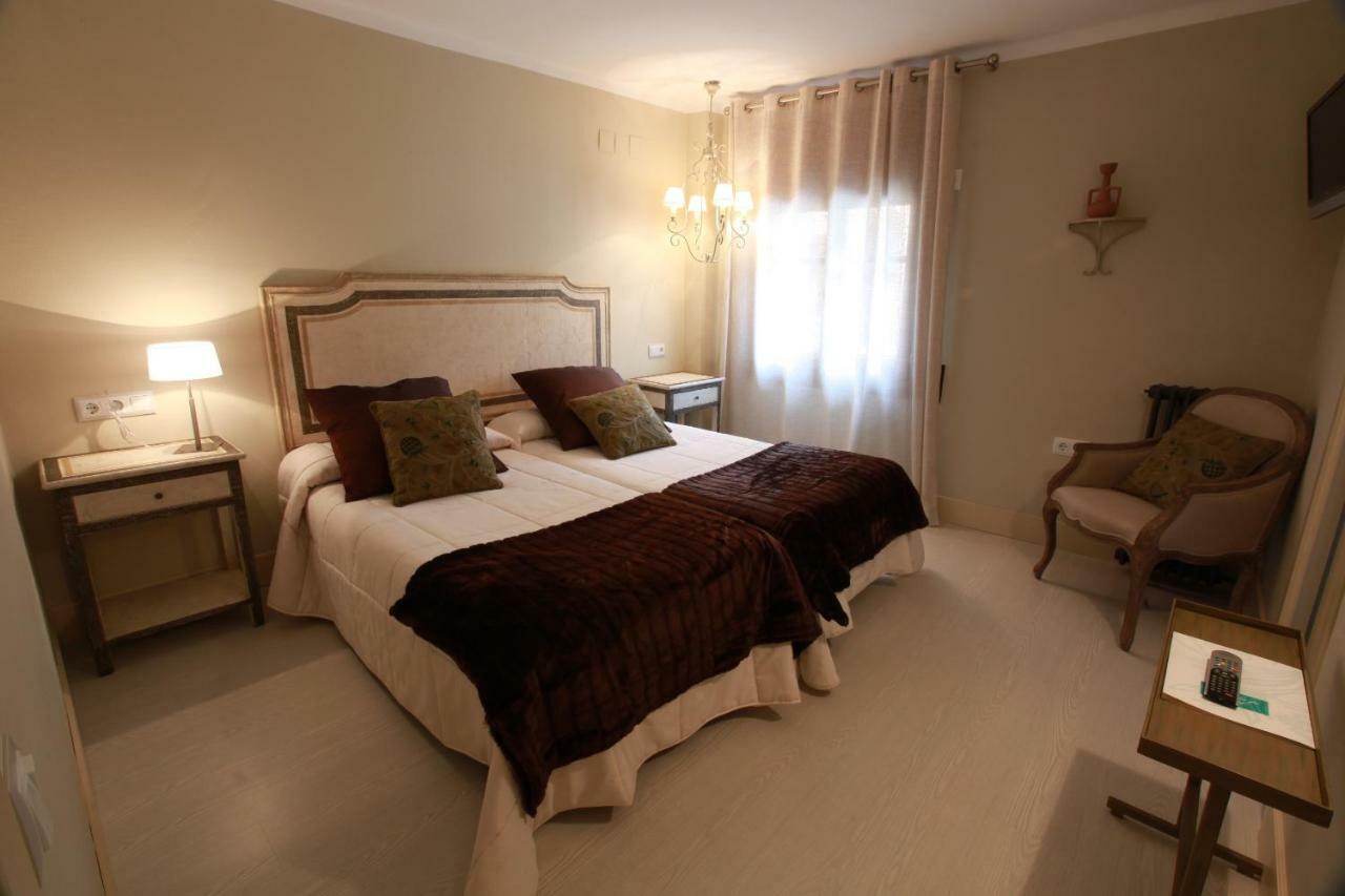 Hotel Poldo La Guingueta D'Aneu Екстериор снимка